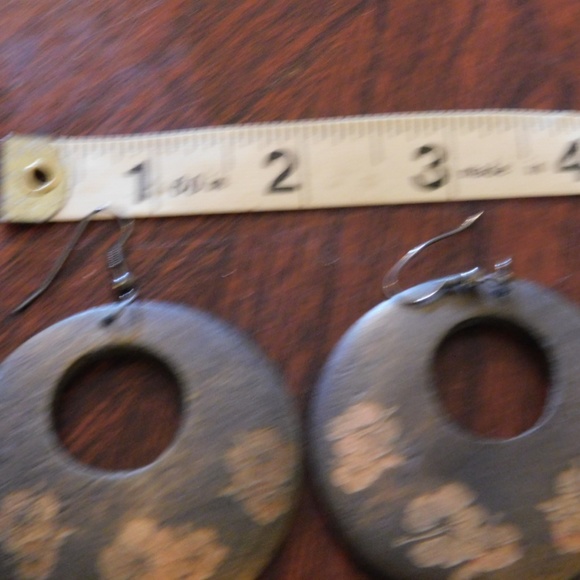 Wooden Earrings Boho Style - Picture 3 of 3